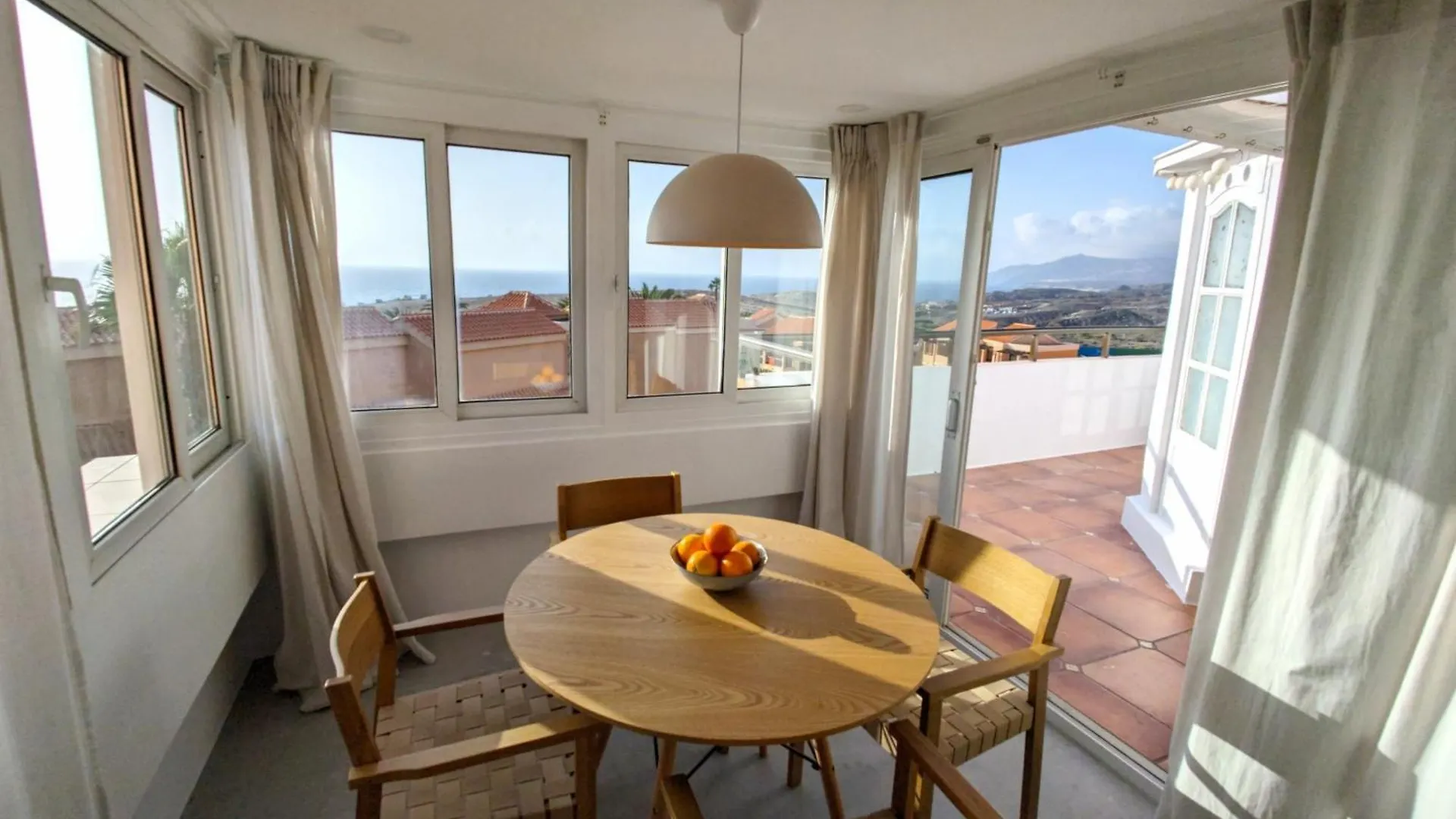 Istmo - Quiet, Cosy Apartment With Panorama Sunset La Pared  0*, La Pared (Las Palmas) España